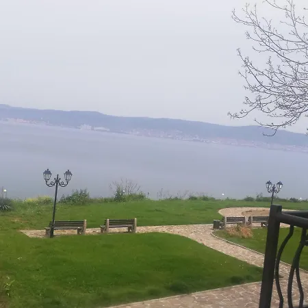 антон петров 3* Nesebar