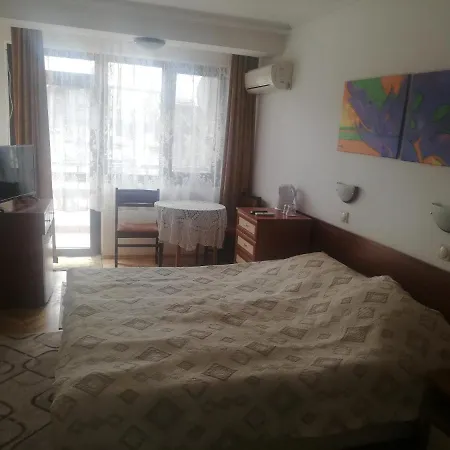 антон петров 3* Nesebar