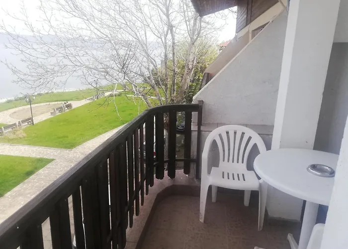 антон петров Guest house Nesebar